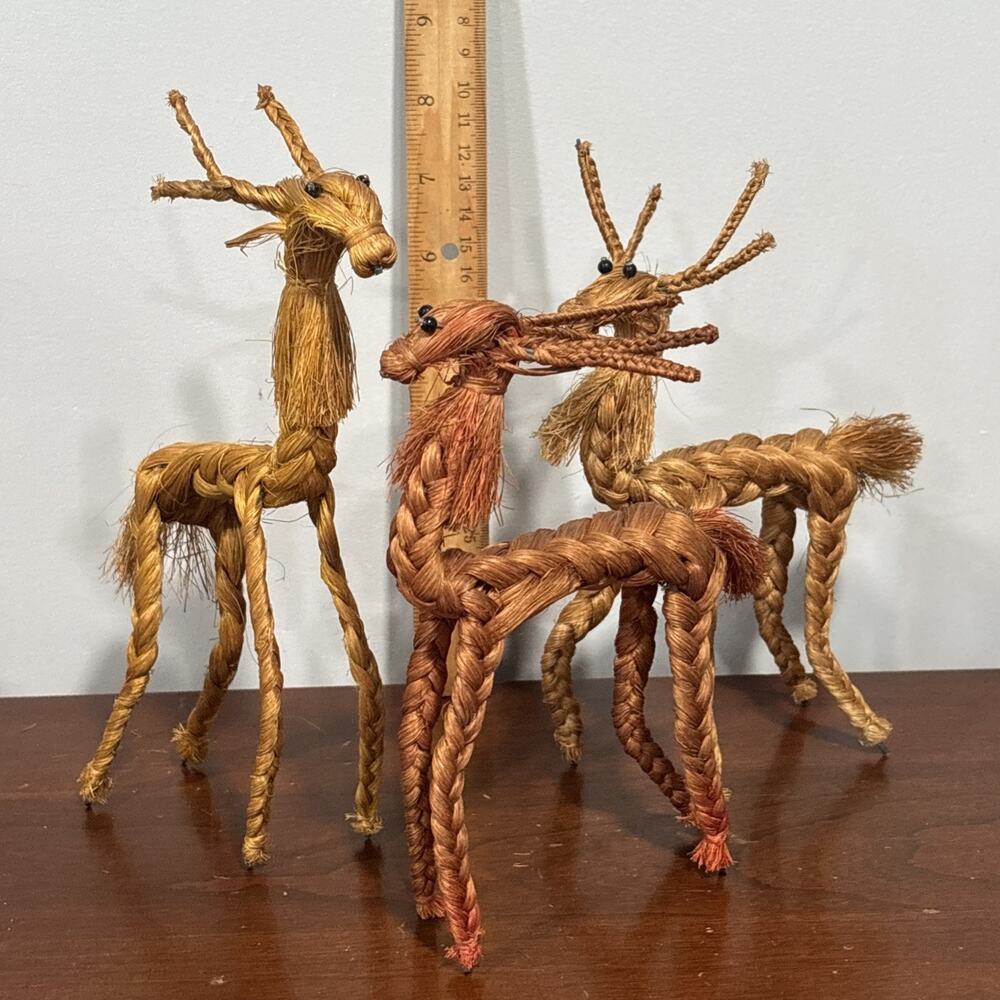 Vintage Reindeer Christmas Handcrafted Of Rope Figure Sculpture Taiwan Lot of 3 - Picture 2 of 9